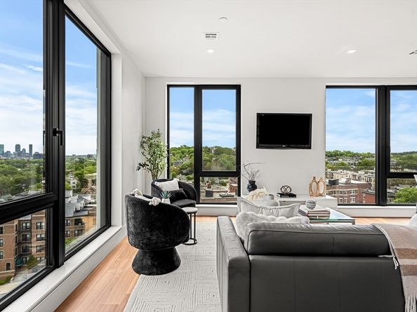 1515 Commonwealth Ave 311, Boston MA 02135