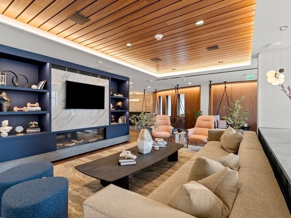 1515 Commonwealth Ave 311, Boston MA 02135