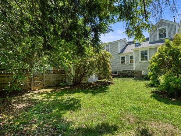 165 Highland Street 165, Dedham MA 02026