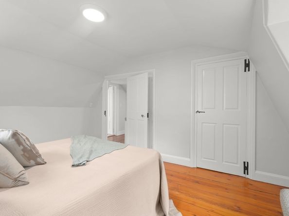 165 Highland Street 165, Dedham MA 02026