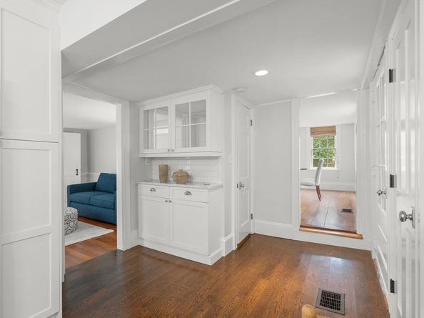 165 Highland Street 165, Dedham MA 02026