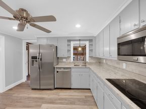 16 Hadley Path, West Brookfield MA 01585