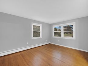 16 Hadley Path, West Brookfield MA 01585