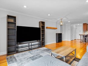 301 Neponset St 17, Norwood MA 02062