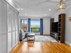 301 Neponset St 17, Norwood MA 02062