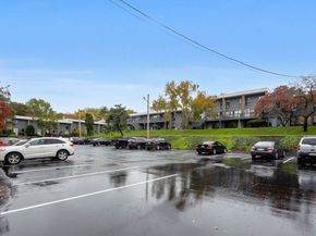 301 Neponset St 17, Norwood MA 02062