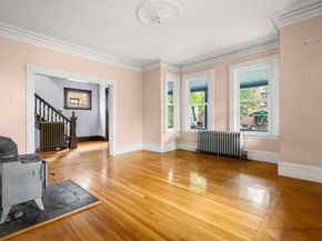 30 Walnut St, Somerville MA 02143