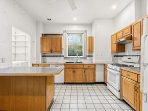 30 Walnut St, Somerville MA 02143