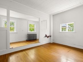 30 Walnut St, Somerville MA 02143