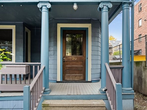 30 Walnut St, Somerville MA 02143