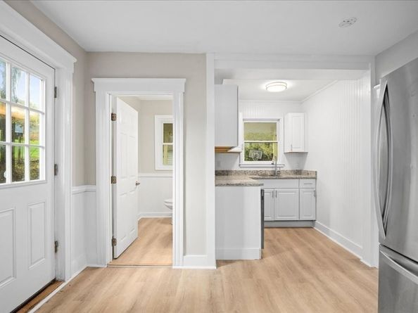 36 Central St, Auburn MA 01501