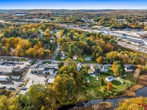 36 Central St, Auburn MA 01501