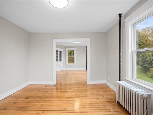 36 Central St, Auburn MA 01501