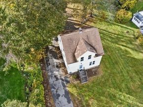 36 Central St, Auburn MA 01501