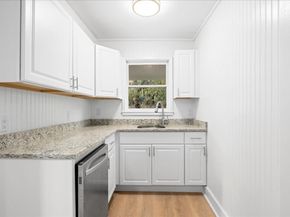 36 Central St, Auburn MA 01501