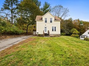 36 Central St, Auburn MA 01501