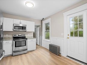 36 Central St, Auburn MA 01501