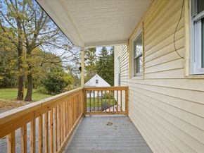 36 Central St, Auburn MA 01501