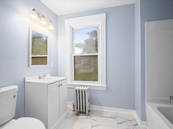 36 Central St, Auburn MA 01501
