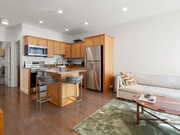 58 E Springfield 1, Boston MA 02118
