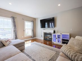 53 Russell St, Marlborough MA 01752