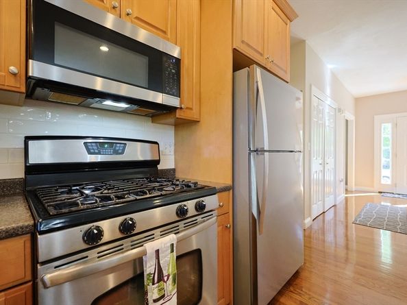 53 Russell St, Marlborough MA 01752