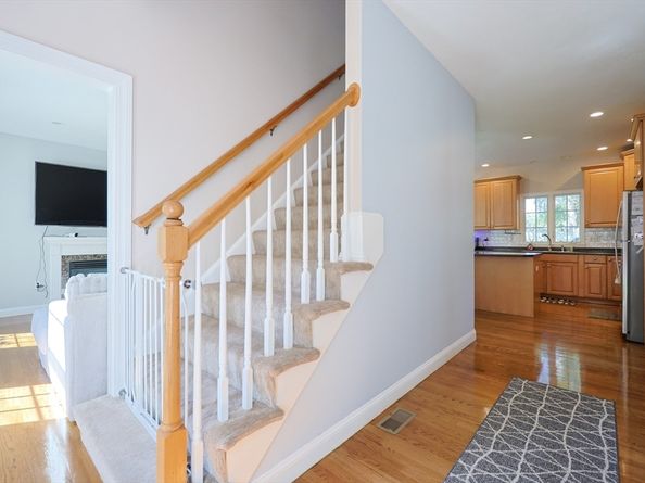 53 Russell St, Marlborough MA 01752
