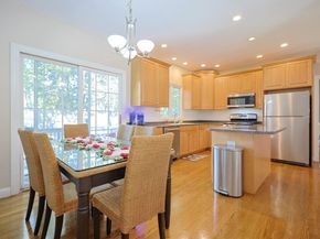 53 Russell St, Marlborough MA 01752