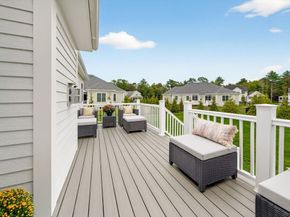 10 Shagbark Cir, Mattapoisett MA 02739