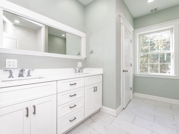 11 Rockwell Ave, Milton MA 02186