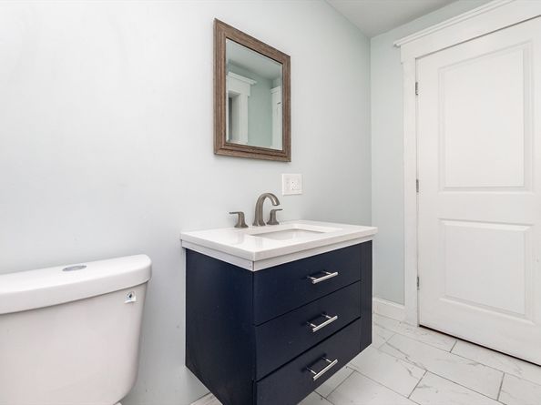 11 Rockwell Ave, Milton MA 02186