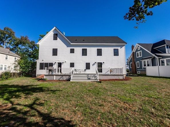 11 Rockwell Ave, Milton MA 02186