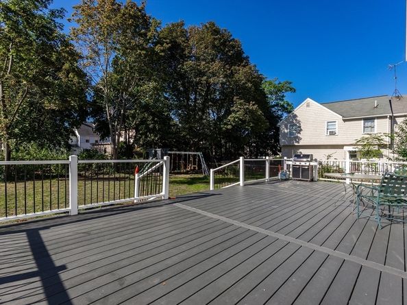 11 Rockwell Ave, Milton MA 02186