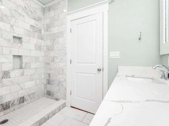 11 Rockwell Ave, Milton MA 02186