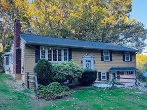 201 Prescott Rd, Northbridge MA 01588