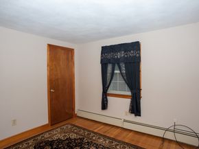 201 Prescott Rd, Northbridge MA 01588