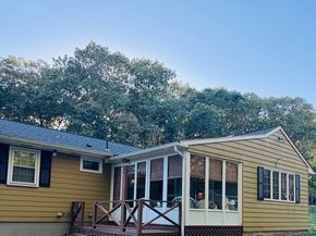 201 Prescott Rd, Northbridge MA 01588