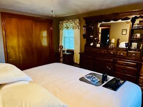 201 Prescott Rd, Northbridge MA 01588