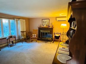 201 Prescott Rd, Northbridge MA 01588