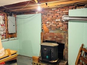 201 Prescott Rd, Northbridge MA 01588