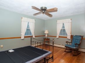 201 Prescott Rd, Northbridge MA 01588