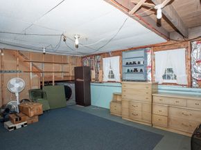 201 Prescott Rd, Northbridge MA 01588