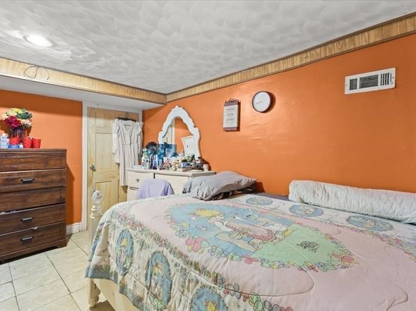 175 Belmont Ave, Brockton MA 02301