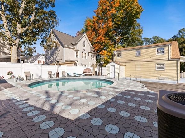 175 Belmont Ave, Brockton MA 02301