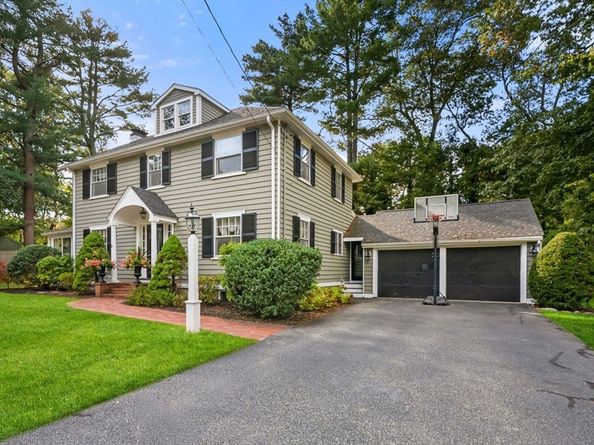 3 Burnham Rd, Dover MA 02030