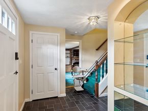 16 Minehan Ln, Marlborough MA 01752