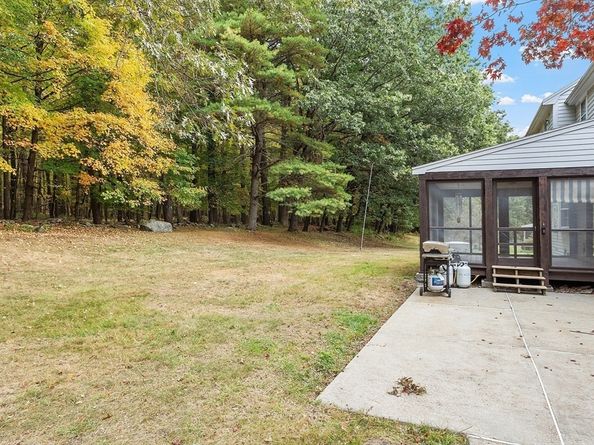 16 Minehan Ln, Marlborough MA 01752