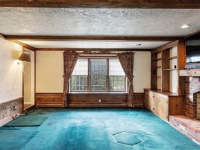 16 Minehan Ln, Marlborough MA 01752