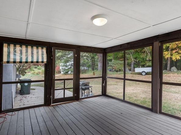 16 Minehan Ln, Marlborough MA 01752