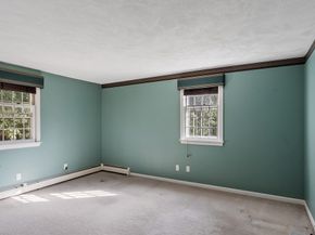 16 Minehan Ln, Marlborough MA 01752